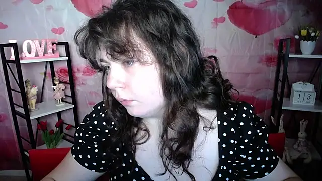 NeonilaLisova online show from February 13, 2026, 6:09 am