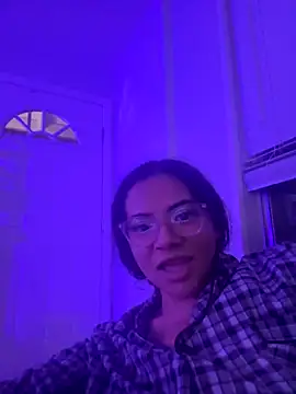 Snapshot of vixxnovalee chatting on September 27, 2025, 11:04 am vixxnovalee online show from September 27, 2025, 11:04 am