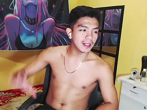 Hunky paul online show from December 22, 2025, 8:22 am