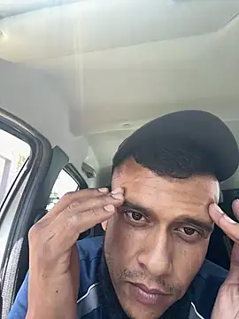 Snapshot of Smallboybigworld chatting on January 12, 2026, 10:42 am Smallboybigworld online show from January 12, 2026, 10:42 am