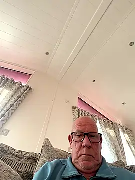 philefc online show from January 14, 2026, 1:39 pm