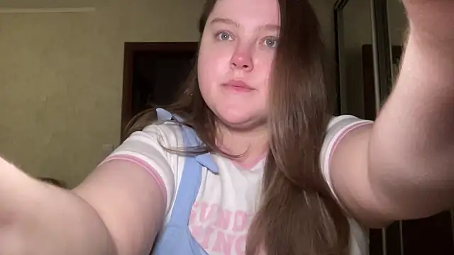 Alice898 online show from October 2, 2025, 2:35 pm