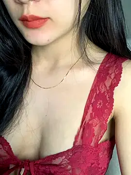    Lily    online show from September 10, 2025, 4:18 pm