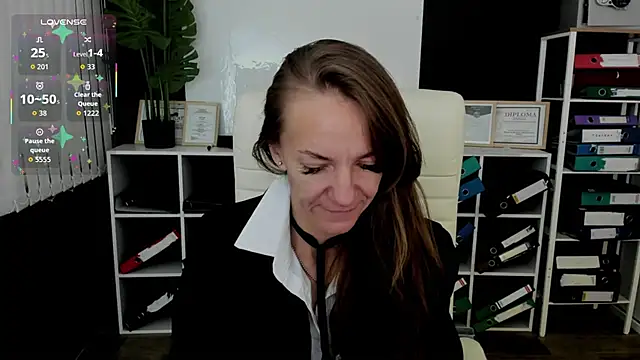 Jesica mooon online show from October 13, 2025, 1:27 am