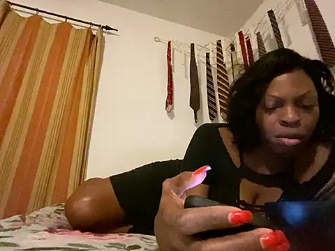 Snapshot of KANDIS864 chatting on June 19, 2026, 4:39 am KANDIS864 online show from June 19, 2026, 4:39 am