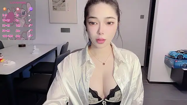 Snapshot of Scarlett-bb chatting on September 23, 2025, 11:30 pm Scarlett-bb online show from September 23, 2025, 11:30 pm