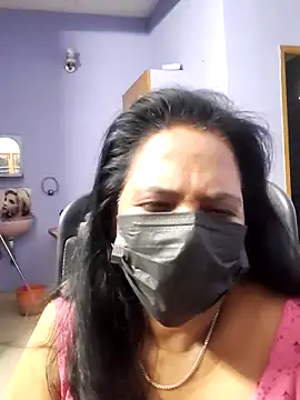 mallu-lover online show from September 12, 2025, 3:12 pm