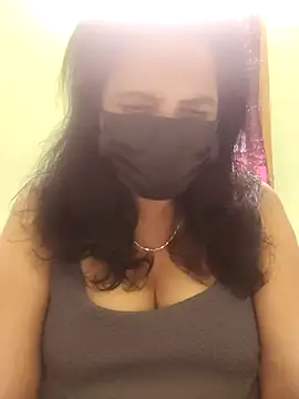 mallu-lover online show from March 21, 2026, 10:31 am