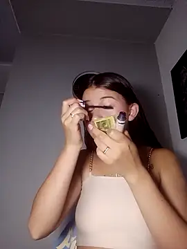 CharlotteSex  online show from November 27, 2025, 9:22 am