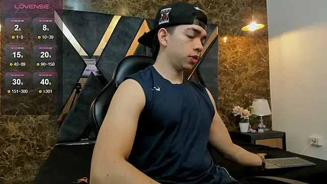 Eryonbradley online show from February 25, 2026, 11:42 am