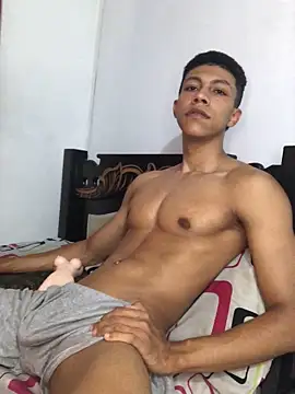 RickyEbony online show from March 5, 2026, 6:15 pm