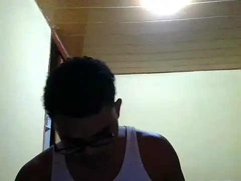 Snapshot of elturcudito chatting on February 2, 2026, 10:41 pm elturcudito online show from February 2, 2026, 10:41 pm