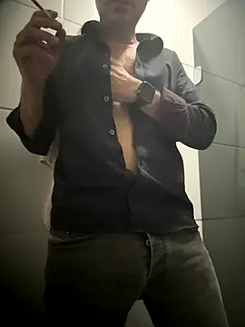 Snapshot of Sedutor420 chatting on September 16, 2025, 4:24 am Sedutor420 online show from September 16, 2025, 4:24 am