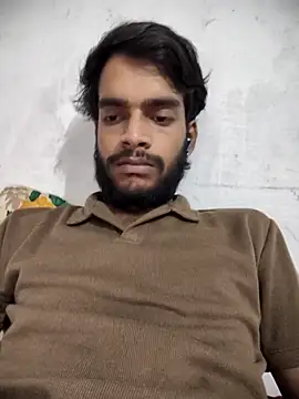 yashuuuu021 online show from October 31, 2025, 6:53 pm