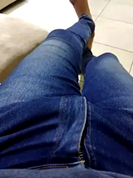 JoaoPedro17cm online show from October 30, 2025, 9:48 pm