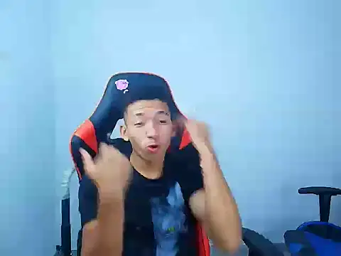 JuanchiT66 online show from September 18, 2025, 4:14 am