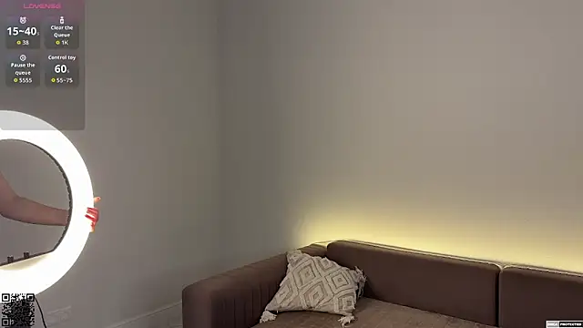 Snapshot of Exeltis chatting on March 3, 2026, 3:29 pm Exeltis online show from March 3, 2026, 3:29 pm