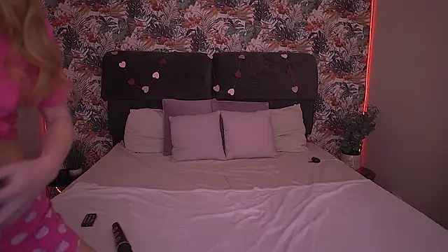 GabriellaJass online show from February 16, 2026, 9:11 pm