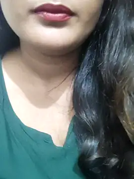 Cute pinkii online show from January 8, 2026, 7:49 pm