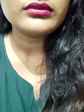 Cute pinkii online show from January 15, 2026, 6:44 pm