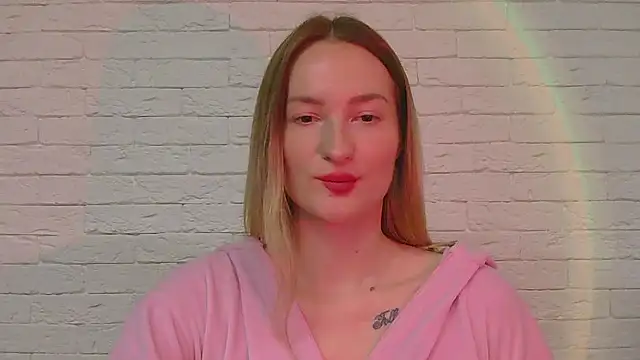 Snapshot of Alice_Sweet_01 chatting on December 1, 2025, 2:11 pm Alice Sweet 01 online show from December 1, 2025, 2:11 pm