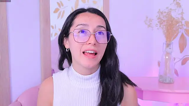 Ginevra esposito online show from September 25, 2025, 12:42 pm