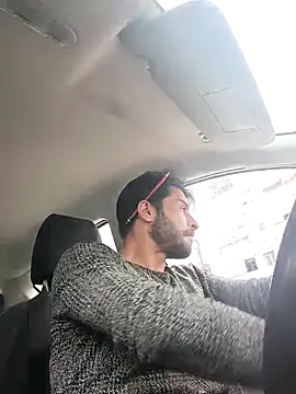 Snapshot of alex10alexx chatting on April 16, 2026, 10:05 am alex10alexx online show from April 16, 2026, 10:05 am