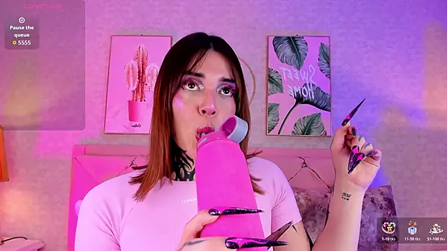 mystikdoll online show from January 13, 2026, 11:37 am