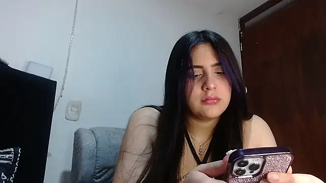 Electraweb 09 online show from October 29, 2025, 4:09 pm