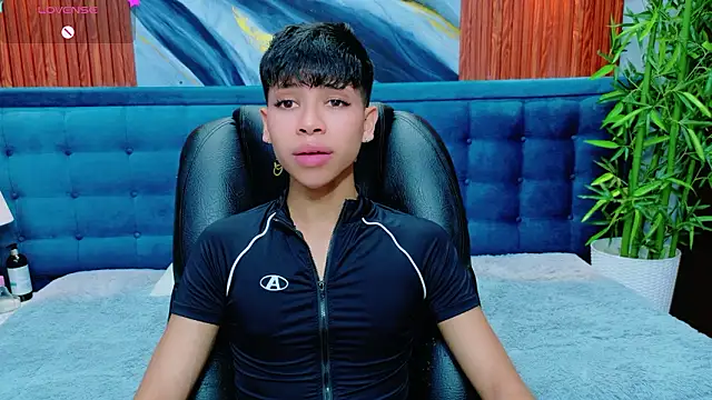 dilan 911 online show from March 15, 2026, 5:52 pm