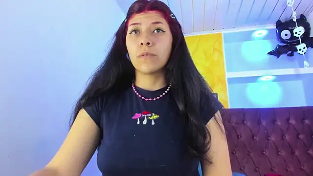 Raven Rouge  online show from October 28, 2025, 5:22 am