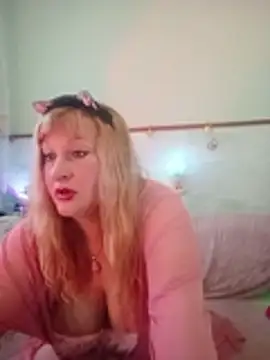 XHelenaX90 online show from March 31, 2026, 1:00 pm