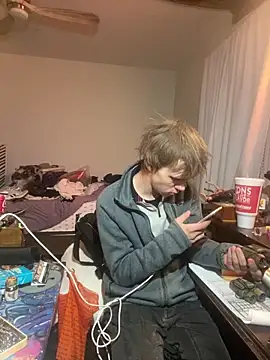 XanderOzzz online show from December 20, 2025, 9:16 am