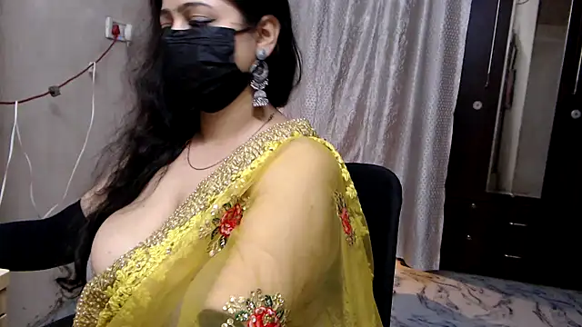 sexy indianboobs online show from June 2, 2026, 9:50 pm