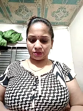Snapshot of Payel_50 chatting on June 28, 2026, 3:18 pm Payel 50 online show from June 28, 2026, 3:18 pm