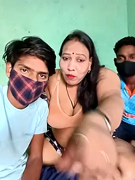 LoveOnStream online show from October 19, 2025, 11:22 am