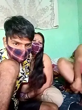 LoveOnStream online show from November 22, 2025, 4:22 am