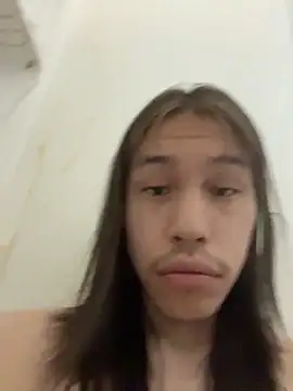 heytherepeoples717 online show from April 25, 2026, 11:57 am