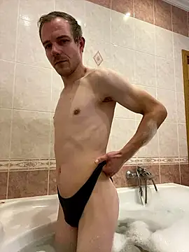 Skinny0150 online show from January 9, 2026, 4:21 pm