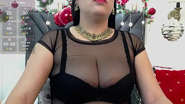 Snapshot of IndraKaur_ chatting on November 27, 2025, 1:13 pm IndraKaur online show from November 27, 2025, 1:13 pm