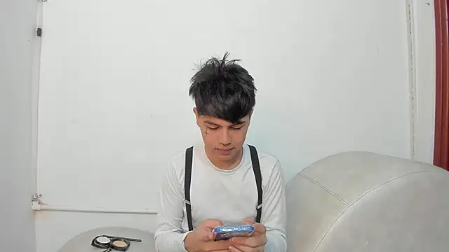 Felipe Cold online show from November 1, 2025, 2:46 am