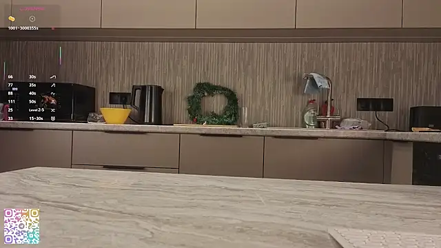 MinaMancilla online show from December 20, 2025, 4:30 am