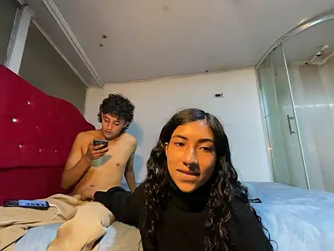 Snapshot of keith_russo chatting on February 13, 2026, 11:56 pm keith russo online show from February 13, 2026, 11:56 pm