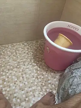 Snapshot of saumon3022 chatting on October 4, 2025, 6:00 am saumon3022 online show from October 4, 2025, 6:00 am