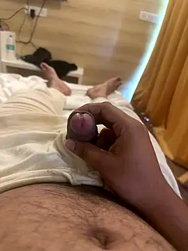 Snapshot of saumon3022 chatting on November 16, 2025, 5:24 am saumon3022 online show from November 16, 2025, 5:24 am