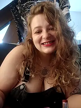 LilouCuriosity online show from October 22, 2025, 11:21 am