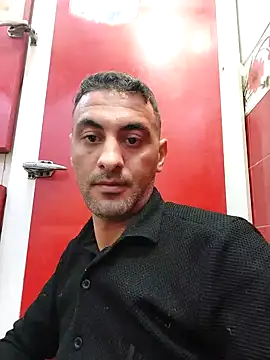 Mahdidido45 online show from November 4, 2025, 11:04 pm