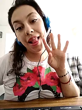 AlanaDesire online show from September 14, 2025, 6:29 pm