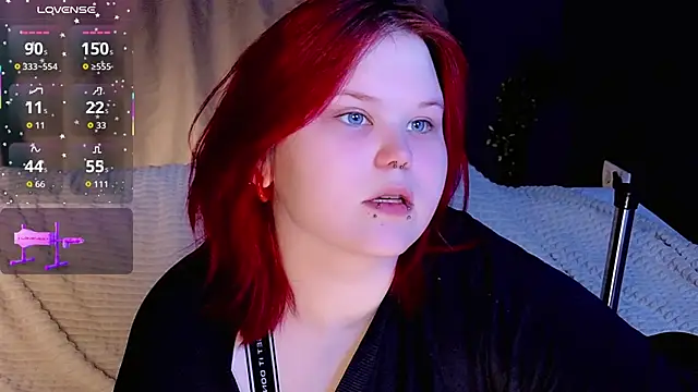 fillisfox  online show from November 16, 2025, 11:05 am