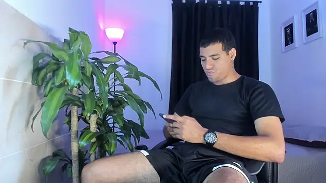 TeamPorn 19 online show from May 26, 2026, 5:42 pm